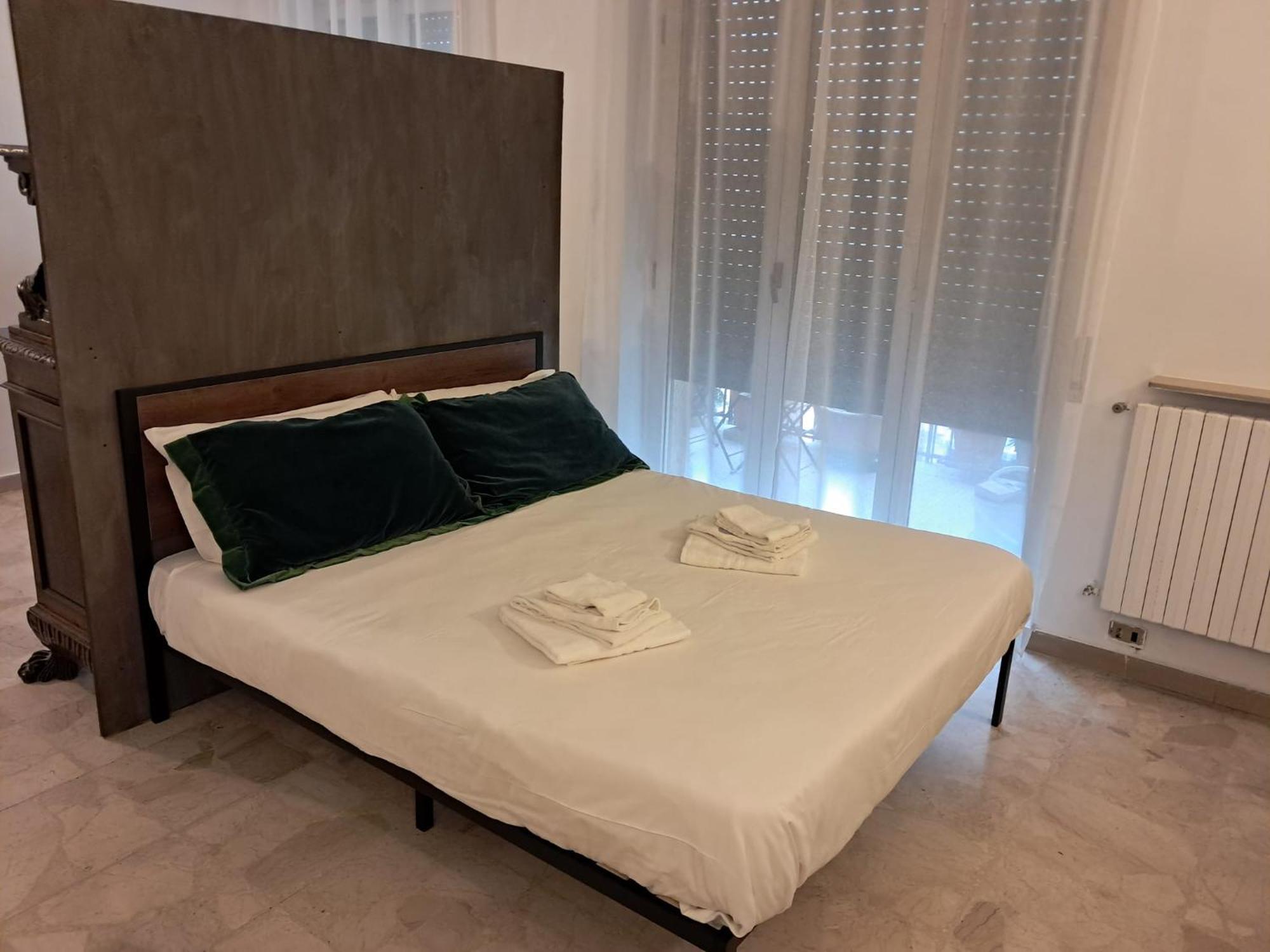 Dimora 128 Stazione Centrale Napoli Экстерьер фото